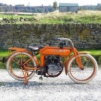 Vente Bonhams du 19 octobre 2014 à Starford: quelques objets souvenirs.
