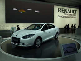 Vidéo Mondial de Paris 2010 : Quels véhicules électriques peut-on acheter ?