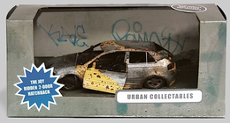 Pour Noël, offrez une miniature...vandalisée !