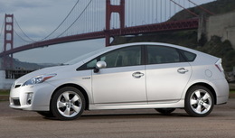 Après l'Insight Honda, la Toyota Prius meilleure vente en mai au Japon