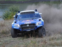 Silk Way Rally: de Villiers en grande forme