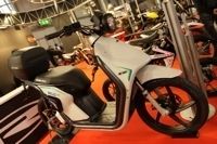 Salon de Milan 2010 En Direct : Scooter électrique Rieju Mius