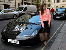 Insolite : un taxi Lamborghini à Londres