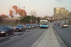Canada : l'autobus hybride fait son chemin