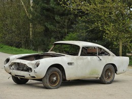 Vente aux enchères : une Aston Martin DB5 estimée à 12 000 € bientôt à vendre