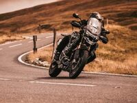La Triumph Tiger 1200 2022 maintenant en vidéo sur la route