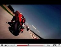 La KTM 1190 RC8 R 2011 fait sa belle en vidéo