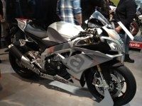 En direct de l'EICMA : Aprilia RSV4 RR, les 200 chevaux !