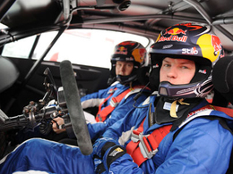 Kimi Räikkönen remporte son tout premier rallye!