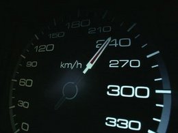 Un conducteur de go-fast tué par la douane sur l'autoroute A7
