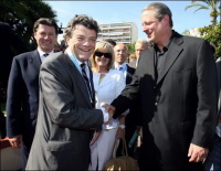 Borloo : Sarkozy veut discuter avec Al Gore
