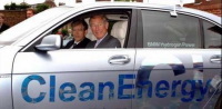 Le prince Charles adore être écolo et conduire des véhicules verts !