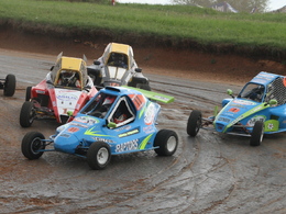 (J'aime de nuit) L'autocross autant que les derbies de démolition