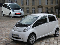 Essai vidéo - Citroën C-Zero/Peugeot Ion : 0 émission, 0 sensation 0 vente ?