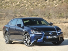 Lexus refuse toujours de produire en Chine