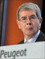 Remaniement directorial chez PSA : 1 patron pour 2 marques