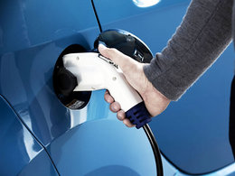 Le gouvernement adopte une loi pour les bornes de recharge