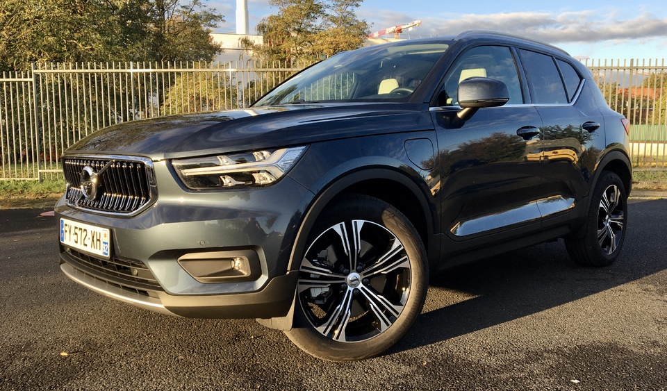 Essai - Volvo XC40 Recharge T4 (2021) : que vaut le moins cher des hybrides  rechargeables Volvo ?