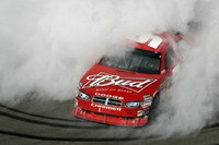 Nascar-Sonoma: Première victoire de la saison pour Kahne !