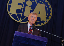 Max Mosley : 'Les teams de la FOTA ne me feront pas démissioner"