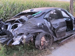 Une BMW M5 G-Power Hurricane totalement crashée par un conducteur français