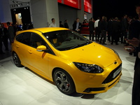 Vidéo en direct de Francfort 2011 - Ford Focus ST : attention Mégane RS