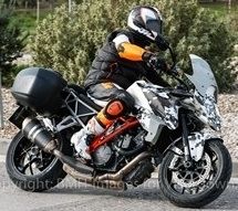 Nouveauté - KTM: la 1290 Super Duke R se fait Touring