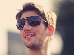Approchez la F1 de Grosjean et partez sur un GP grâce à Burn