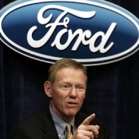 Alan Mulally de Ford : pourquoi pas une taxe pour l'essence aux Etats-Unis ?