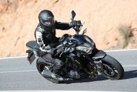 Essai Kawasaki Z900 2017 : on brasse les cartes et on recommence