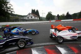 F2 à Spa: Hegewald impérial