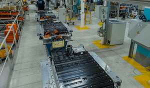 Renault : un premier groupe en France agréé pour la réparation des batteries