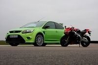 Aprilia RSV4 Factory - Ford Focus RS : Les coups de cœur 2009 de la rédaction auto et moto
