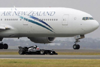 A1 GP: Lola vs. Boeing 777