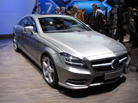 En direct du Mondial de Paris 2010: Mercedes dévoile sa nouvelle CLS.
