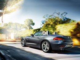 BMW : la vente privée Z4 reportée pour apporter un contenu "exclusif"