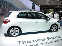 En direct du Mondial de Paris : une Auris hybride mais pas de Yaris hybride, peut-être au Salon de Genève 2011 ?