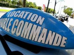 Permis de conduire: les lobbys ont tué la location des voitures à doubles commandes