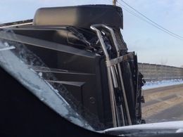 Un Brabus G63 AMG 6x6 se retourne en Russie