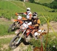 KTM: les Adventure Tours 2011 se font le Beaujolais en enduro...