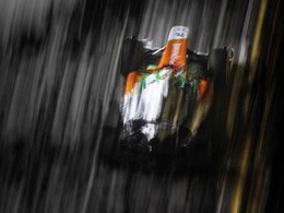 Paul di Resta impressionne à Singapour