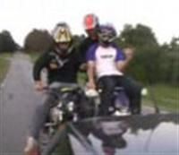 Régis et sa bande font de la moto