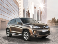 Nouveau Citroën C4 Aircross : le cousin aux chevrons