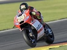 Moto GP – 2015 : la Ducati GP15 se fera un peu attendre