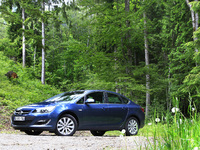 Essai vidéo - Opel Astra berline : la pragmatique