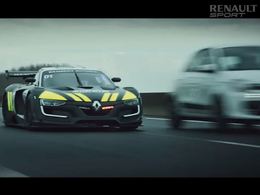 Renault : Jean Ragnotti joue le "gendarme" dans une RS.01