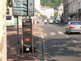 Lyon teste le "radar pédagogique"
