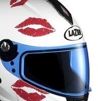 Bon baisé de Belgique : le Lazer Vertigo French Kiss !