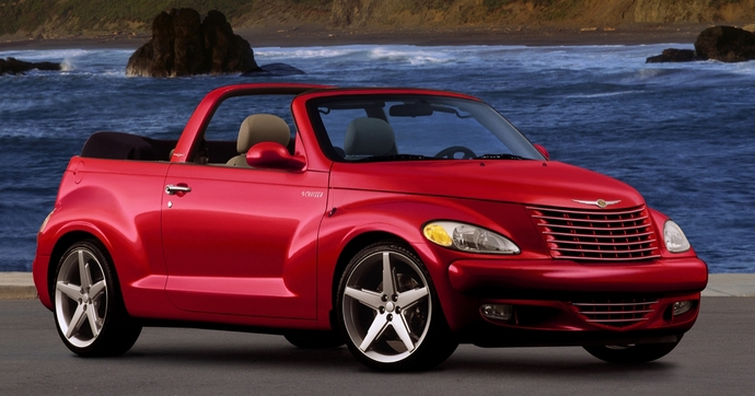 Chrysler PT Cruiser cabriolet, la voiture "inavouable" d'Olivier Pagès