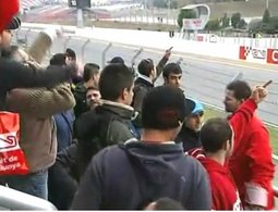 Vidéo F1 : "l'accueil" de Lewis Hamilton à Barcelone